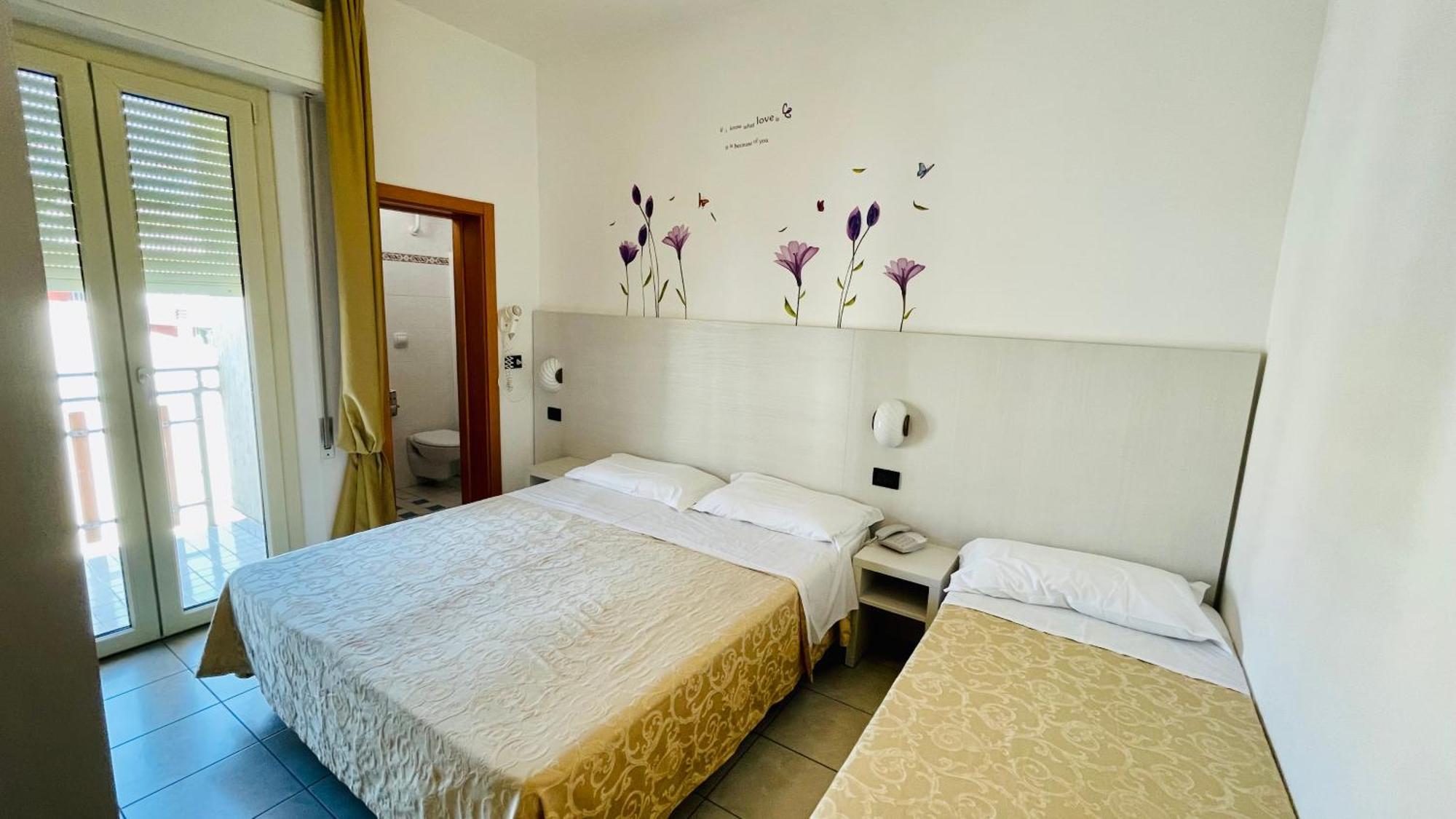 Dependance Hotel Marina Riccione Buitenkant foto