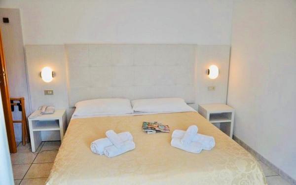 Dependance Hotel Marina Riccione Buitenkant foto